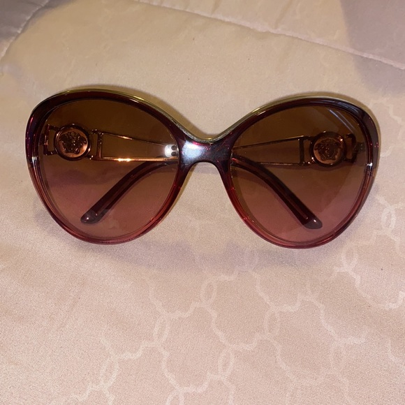 Authentic Versace sunglasses Mod4233 Cat Eye main image 6